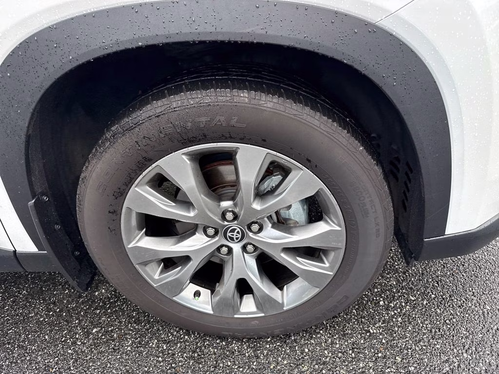 2024 Pearl Toyota Grand Highlander Limited FWD SUV