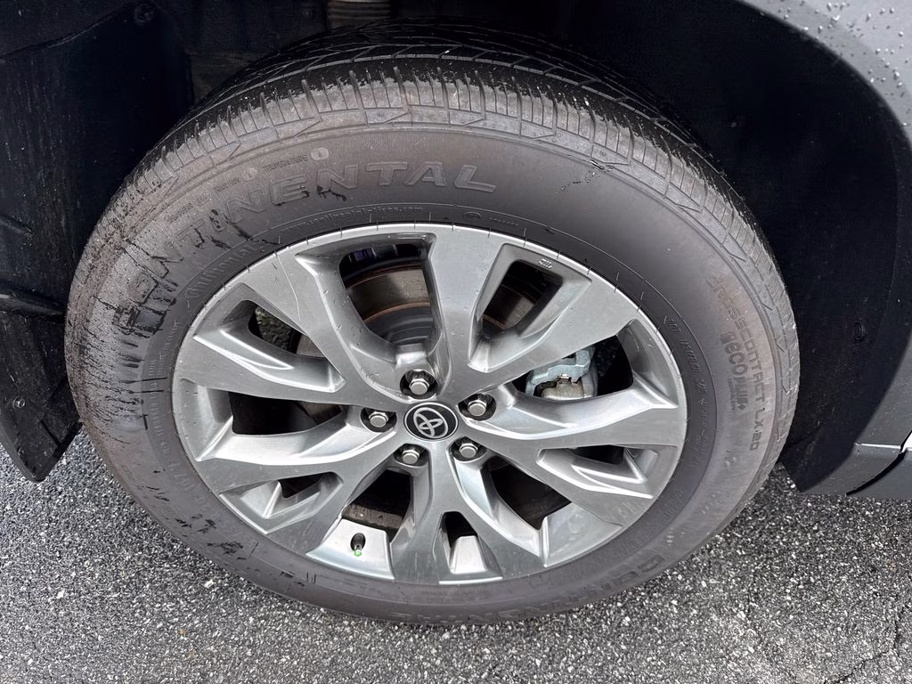 2024 Pearl Toyota Grand Highlander Limited FWD SUV