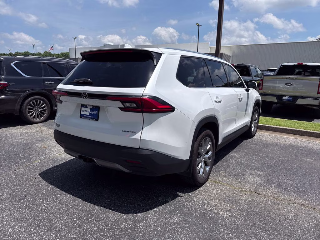 2024 Pearl Toyota Grand Highlander Limited FWD SUV
