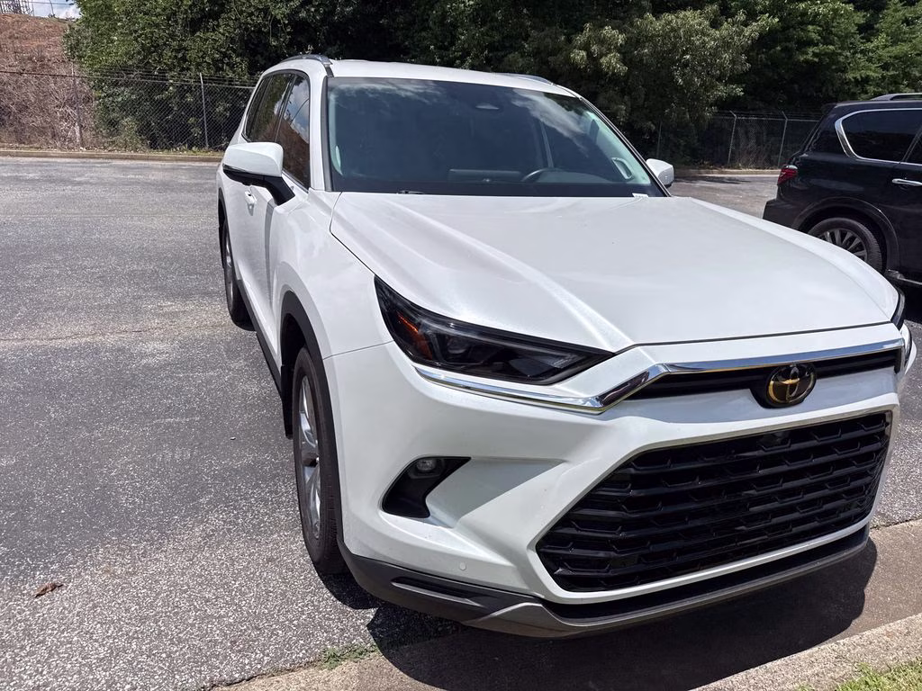 2024 Pearl Toyota Grand Highlander Limited FWD SUV