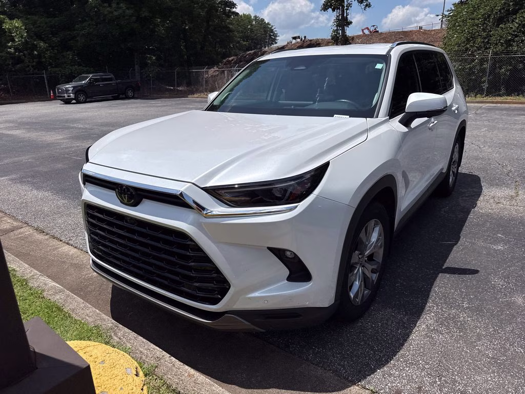 2024 Pearl Toyota Grand Highlander Limited FWD SUV
