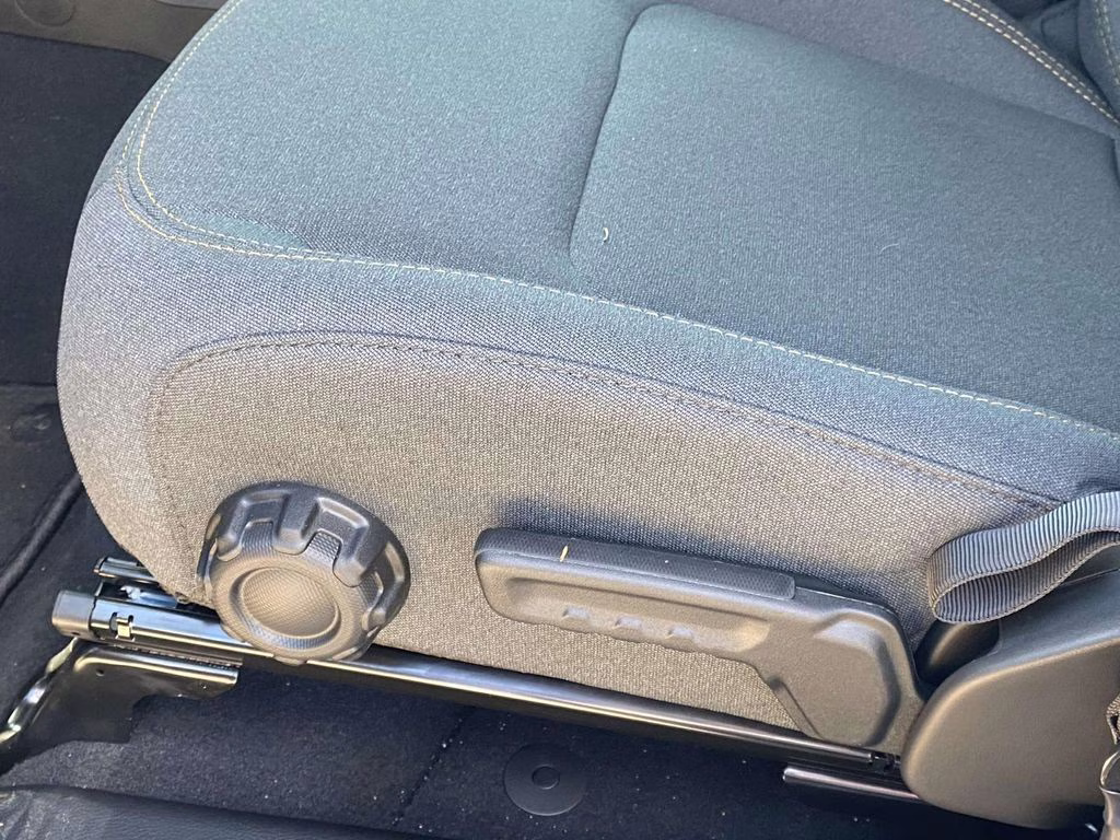 2026 Anvil Clear Coat Jeep Wrangler Sport S 4X4 SUV