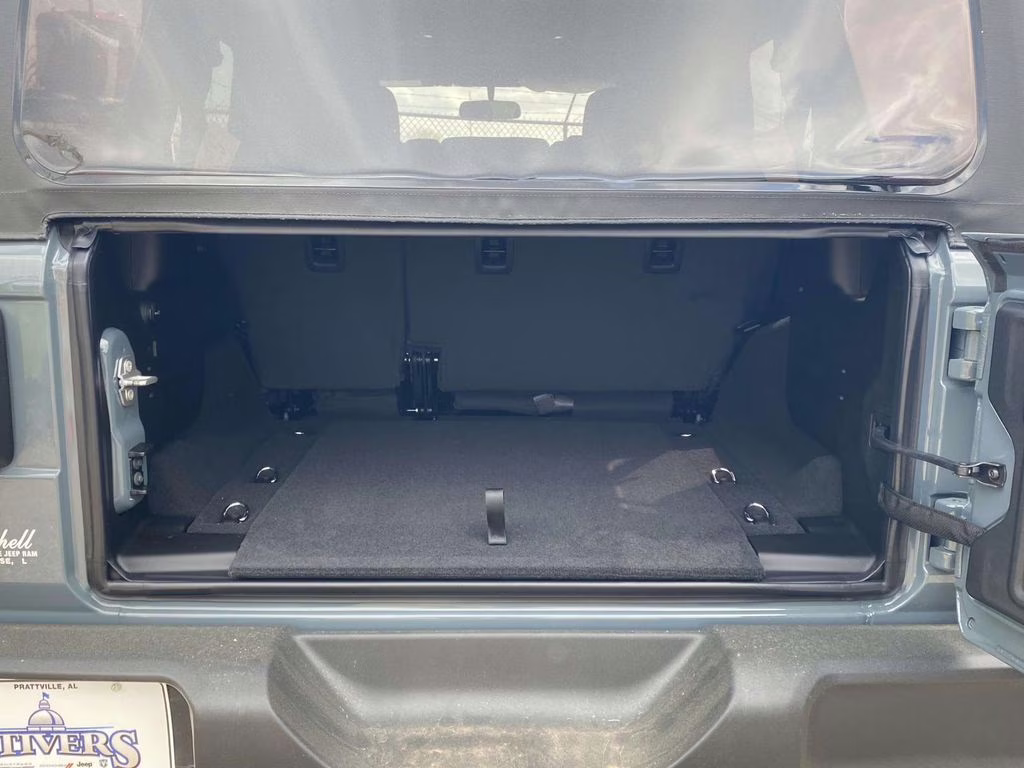 2026 Anvil Clear Coat Jeep Wrangler Sport 4X4 SUV