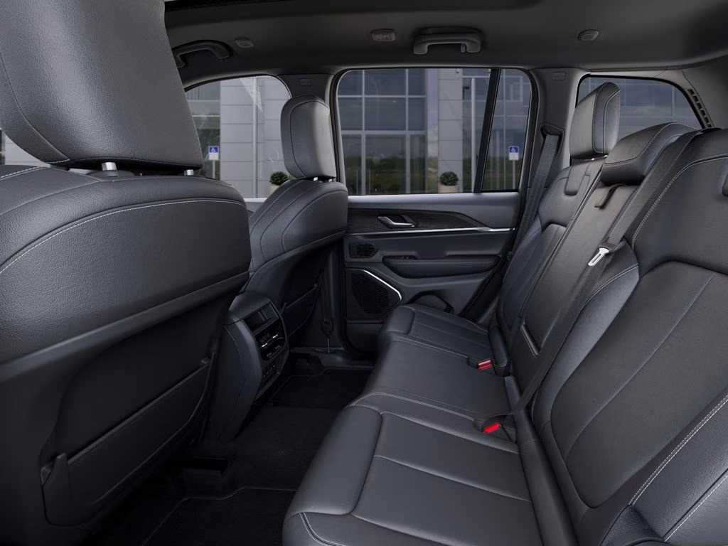 2026 Baltic Gray Metallic Clearcoat Jeep Grand Cherokee Limited RWD SUV