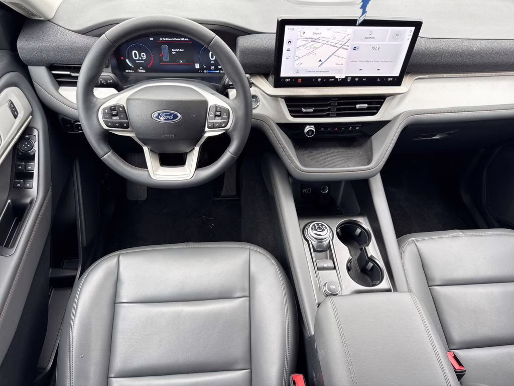 2026 White Metallic Ford Explorer Active RWD SUV