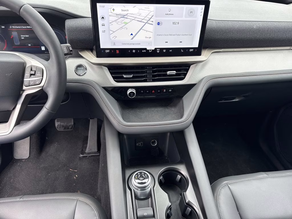 2026 White Metallic Ford Explorer Active RWD SUV