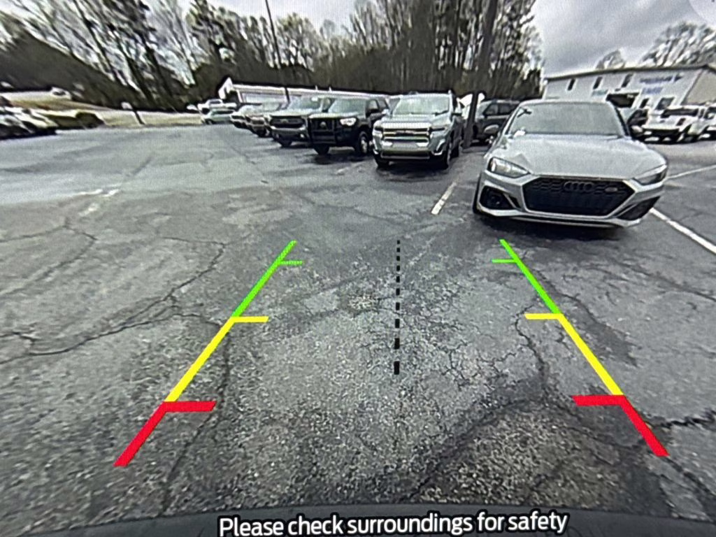 2026 White Metallic Ford Explorer Active RWD SUV