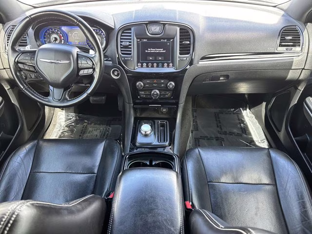 2022 Granite Crystal Metallic Clearcoat Chrysler 300 S RWD Sedan