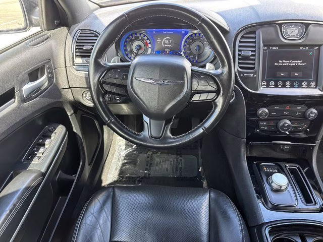 2022 Granite Crystal Metallic Clearcoat Chrysler 300 S RWD Sedan