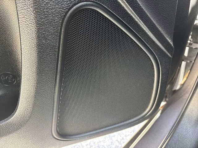 2022 Granite Crystal Metallic Clearcoat Chrysler 300 S RWD Sedan