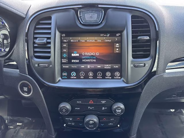 2022 Granite Crystal Metallic Clearcoat Chrysler 300 S RWD Sedan