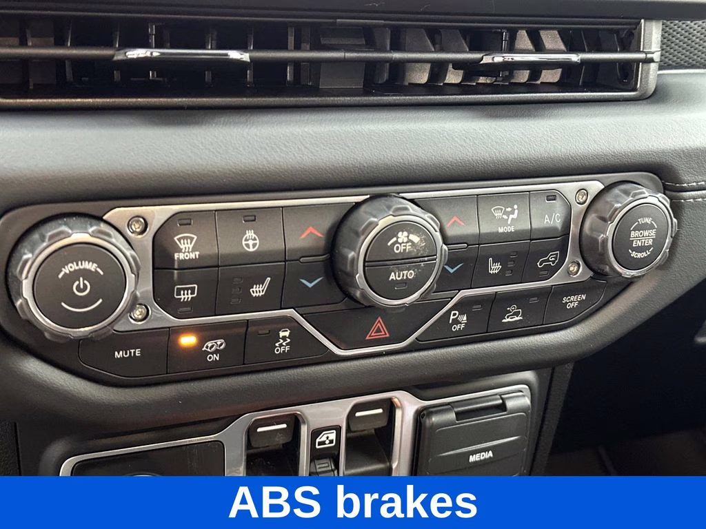 2026 Black Clearcoat Jeep Wrangler 392 Moab 4X4 SUV