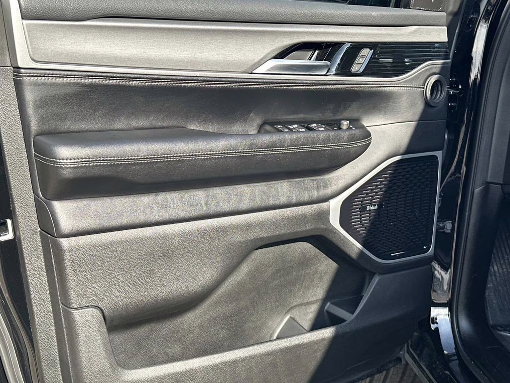 2026 High Gloss Black Jeep Grand Wagoneer Limited 4X4 SUV