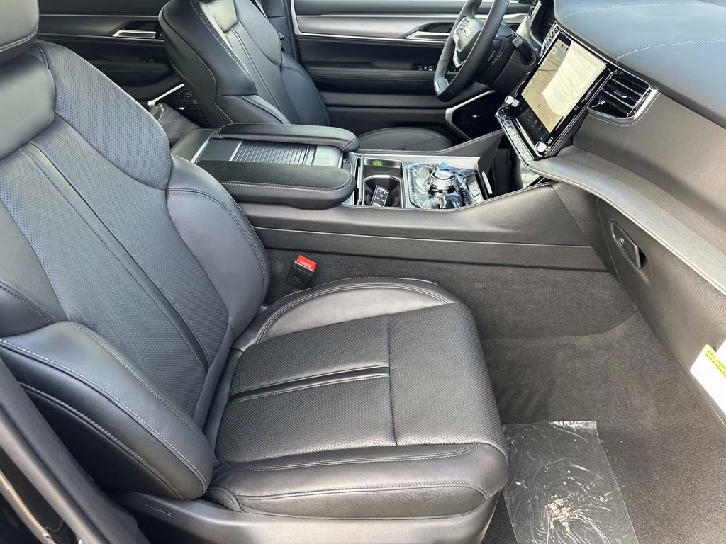 2026 High Gloss Black Jeep Grand Wagoneer Limited 4X4 SUV