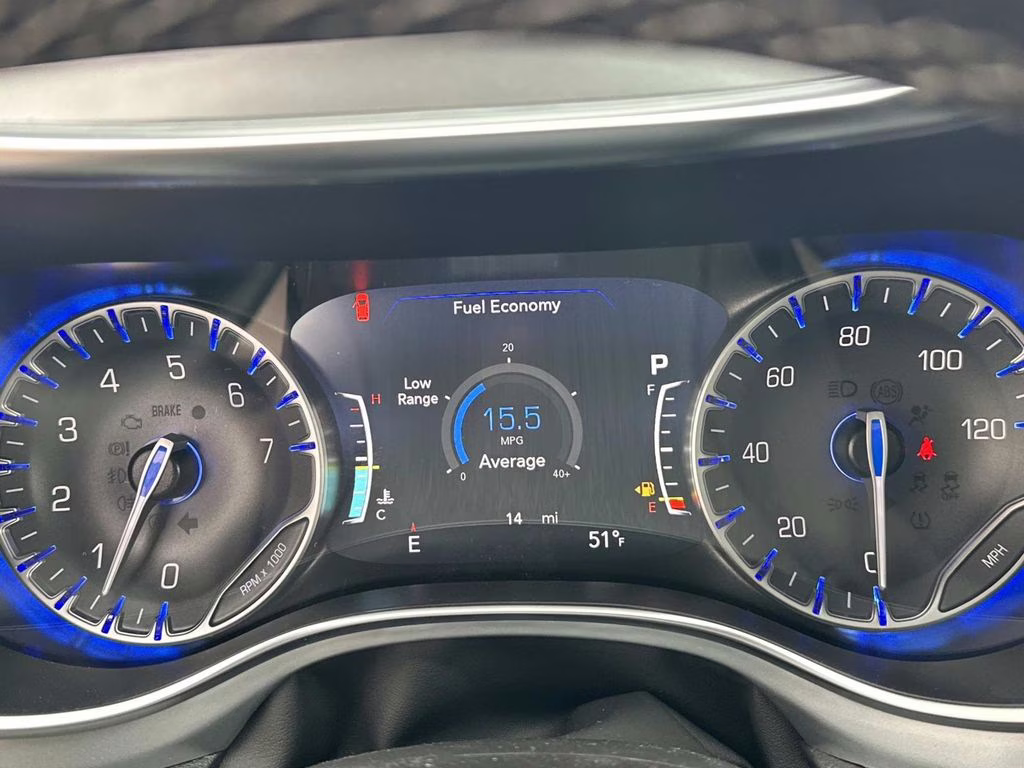 2026 Diamond Black Crystal Pearlcoat Chrysler Pacifica Limited AWD Van