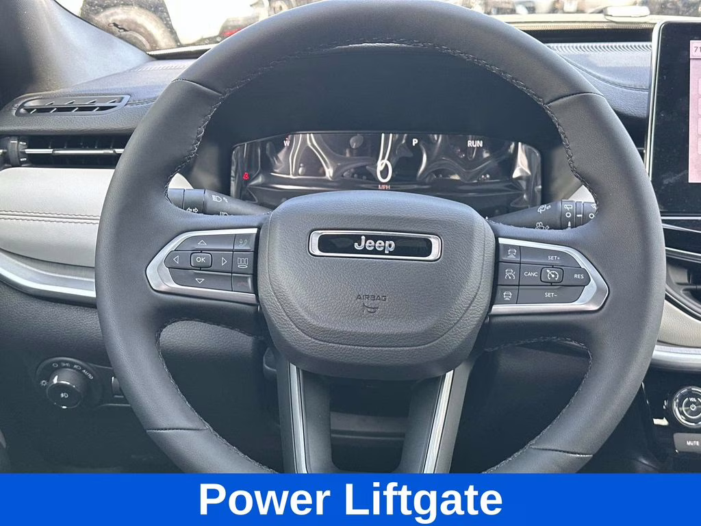 2026 Bright White Clearcoat Jeep Compass Limited 4X4 SUV