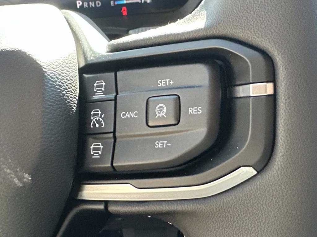 2026 Sting-Gray Clearcoat Jeep Cherokee Laredo 4X4 SUV