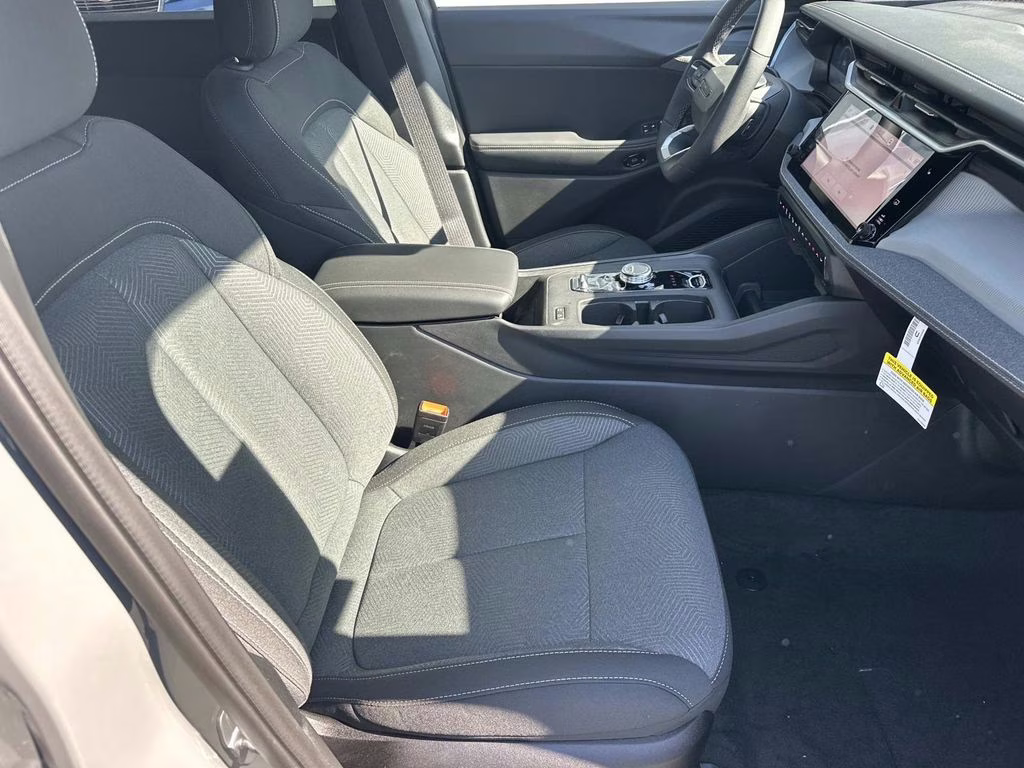 2026 Sting-Gray Clearcoat Jeep Cherokee Laredo 4X4 SUV