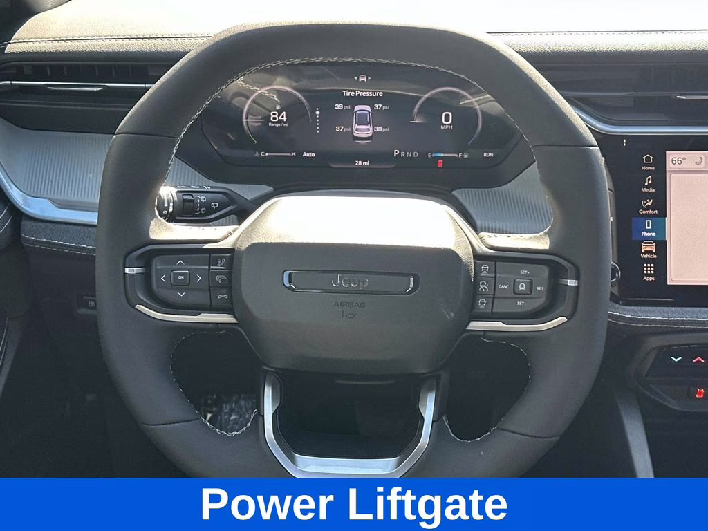 2026 Sting-Gray Clearcoat Jeep Cherokee Laredo 4X4 SUV