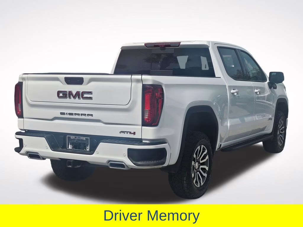 2023 Summit White GMC Sierra 1500 AT4 4X4 Truck