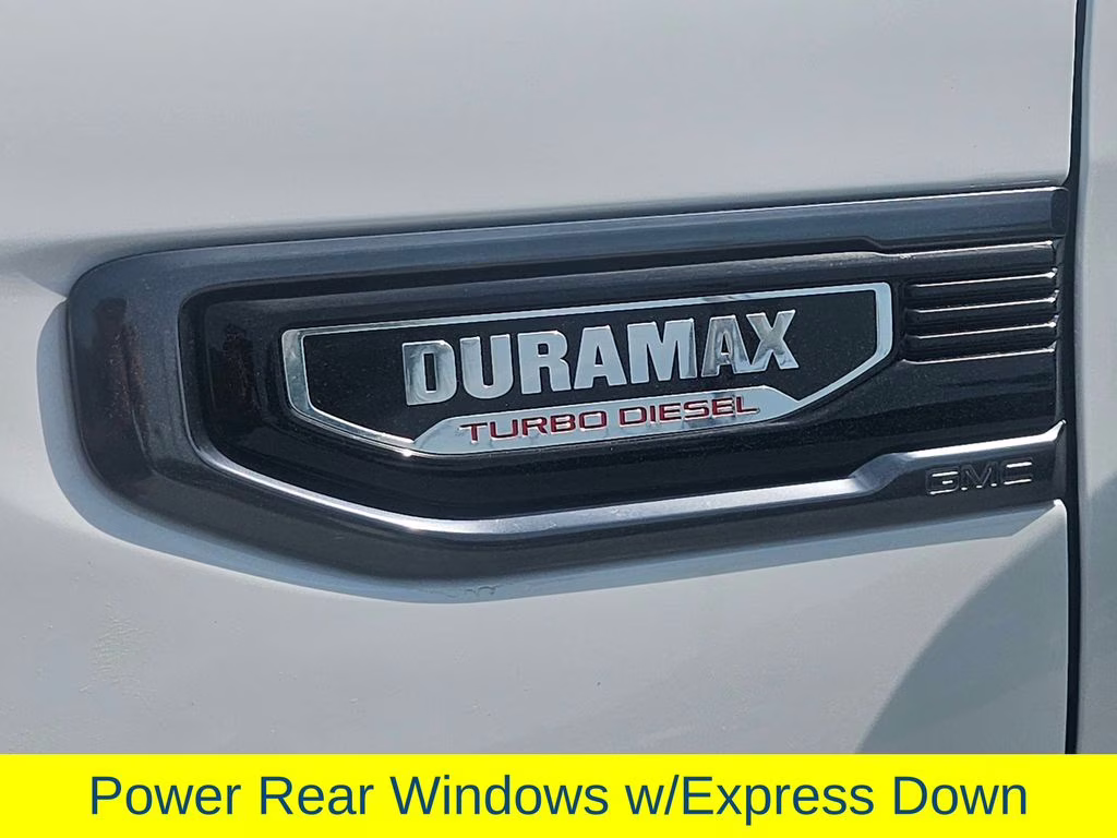 2023 Summit White GMC Sierra 1500 AT4 4X4 Truck