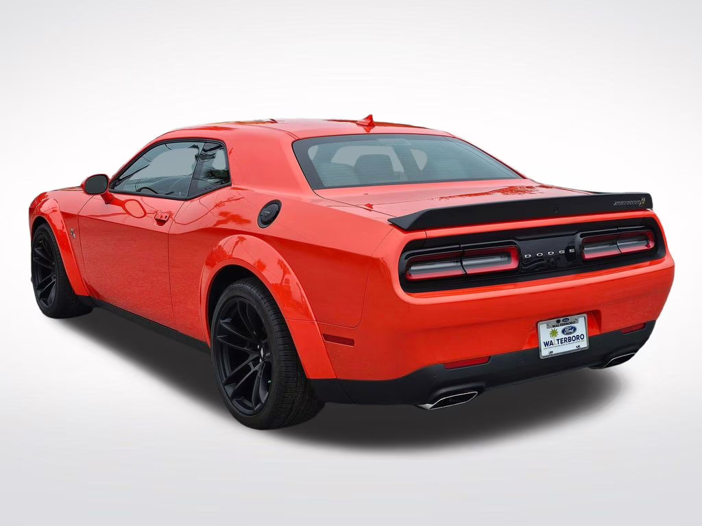 2023 Go Mango! Dodge Challenger R/T Scat Pack Widebody RWD Coupe