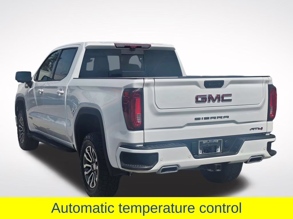 2023 Summit White GMC Sierra 1500 AT4 4X4 Truck