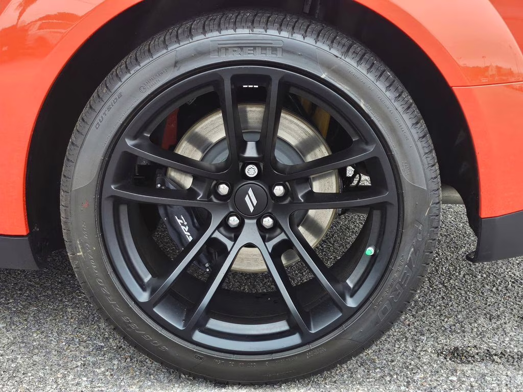 2023 Go Mango! Dodge Challenger R/T Scat Pack Widebody RWD Coupe