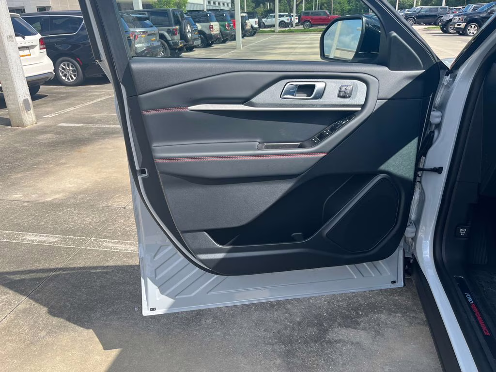 2026 White Metallic Ford Explorer ST 4X4 SUV