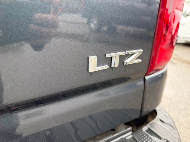 2020 Shadow Gray Metallic Chevrolet Silverado 2500HD LTZ 4X4 Truck