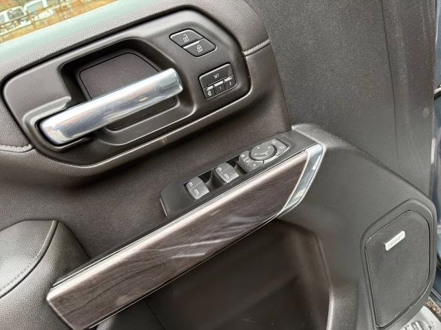 2020 Shadow Gray Metallic Chevrolet Silverado 2500HD LTZ 4X4 Truck