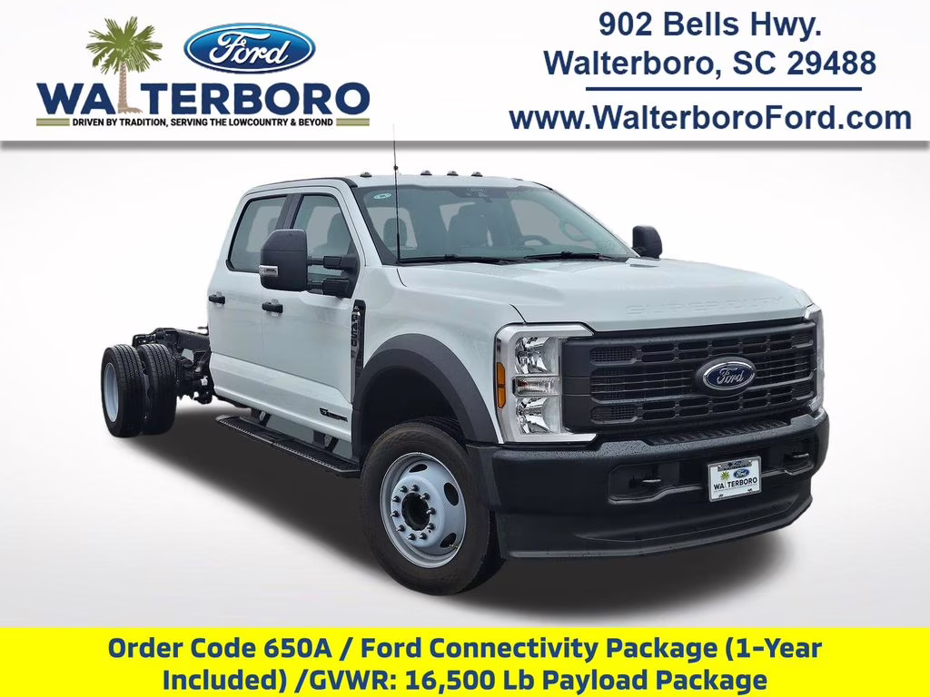 2026 Oxford White Ford Super Duty F-450 DRW XL RWD Chassis
