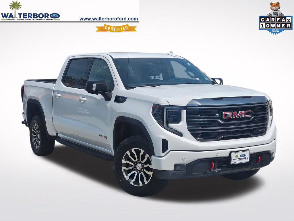 2023 Summit White GMC Sierra 1500 AT4 4X4 Truck