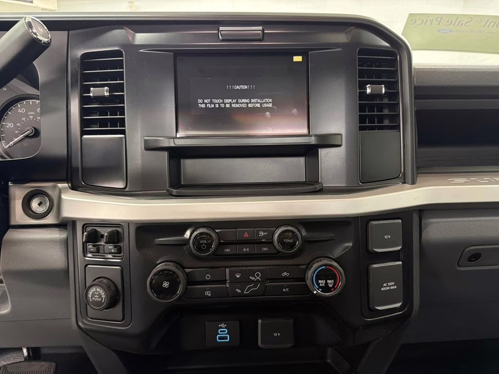 2026 OXFORD WHITE Ford Super Duty F-250 SRW XL RWD Truck