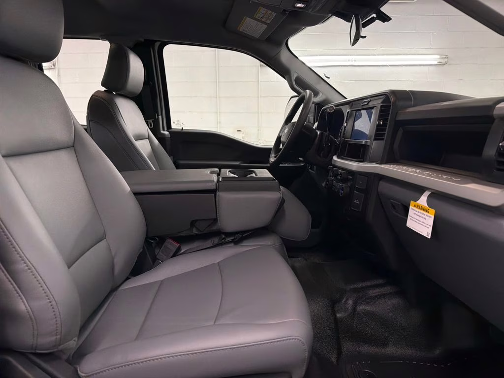 2026 OXFORD WHITE Ford Super Duty F-250 SRW XL RWD Truck