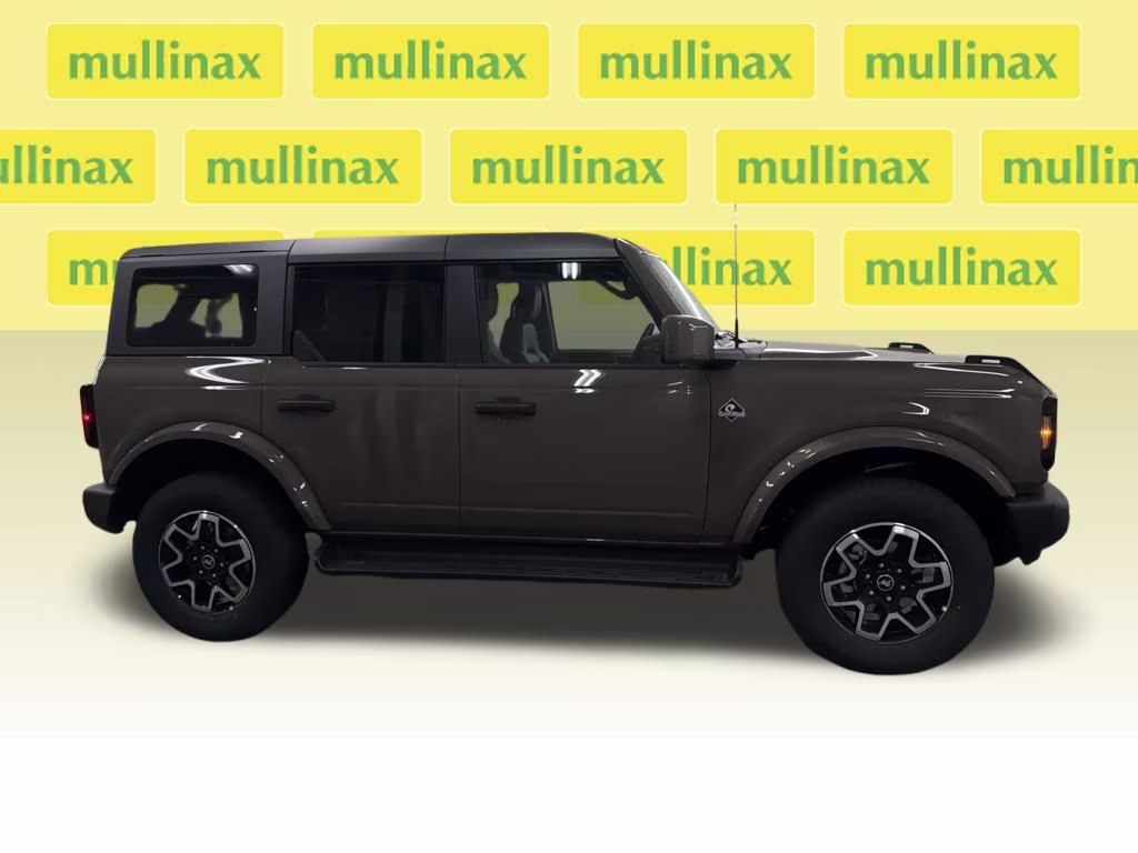 2026 MARSH GRAY Ford Bronco Outer Banks 4X4 SUV