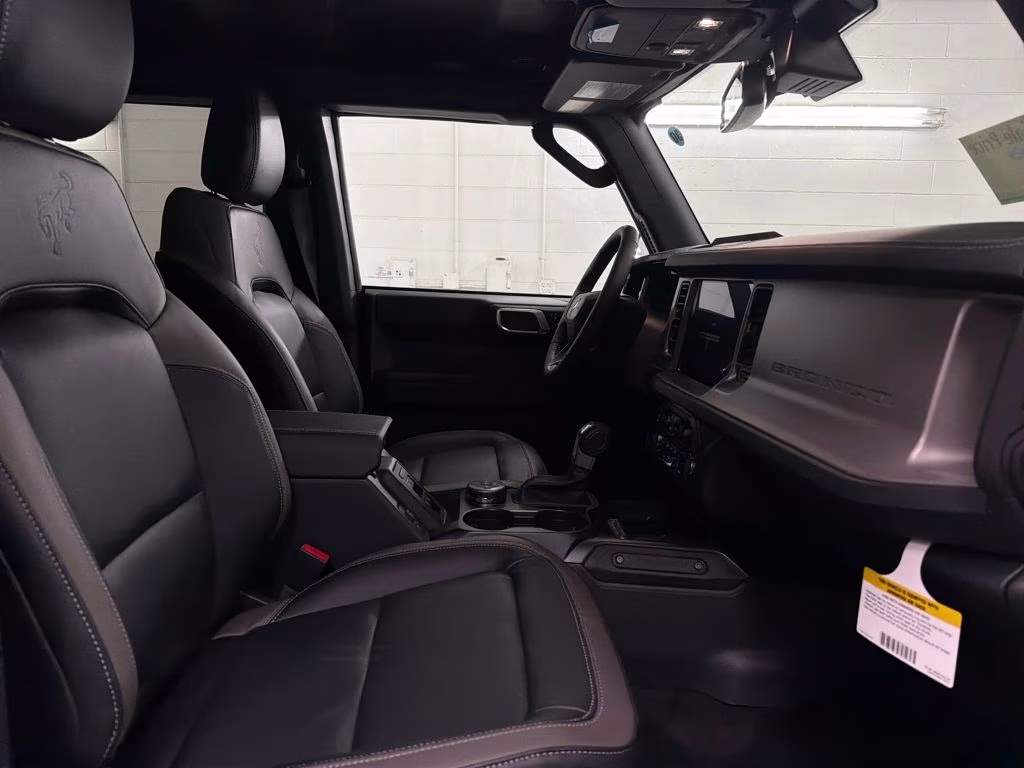 2026 MARSH GRAY Ford Bronco Outer Banks 4X4 SUV