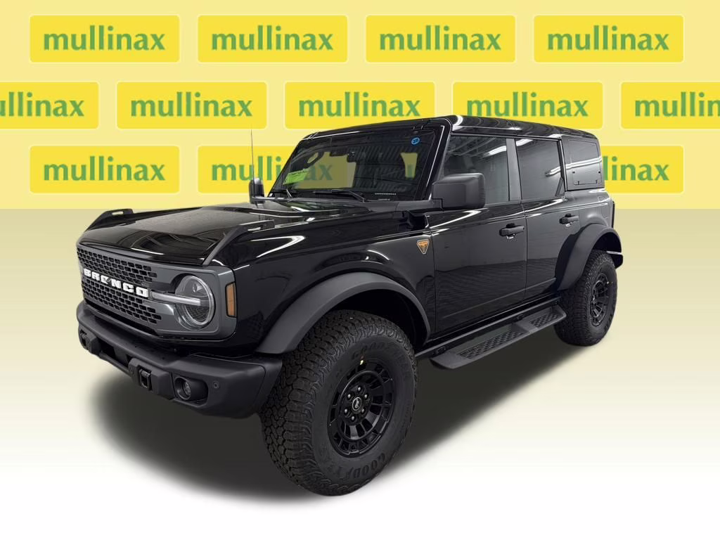 2026 SHADOW BLACK Ford Bronco Badlands 4X4 SUV