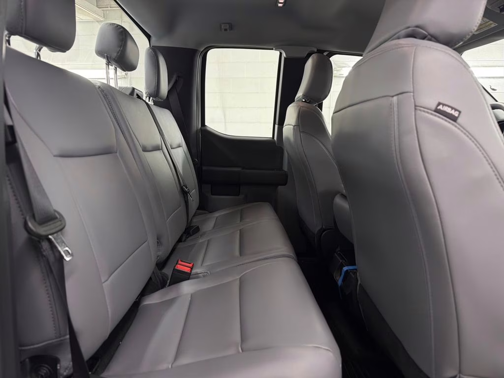 2026 OXFORD WHITE Ford Super Duty F-250 SRW XL RWD Truck