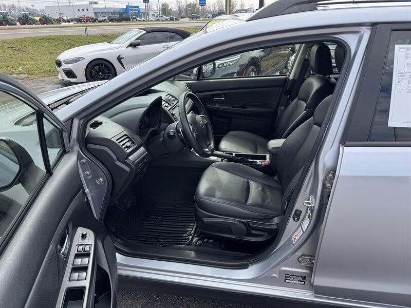 2014 Ice Silver Metallic Subaru XV Crosstrek 2.0i Limited AWD Crossover