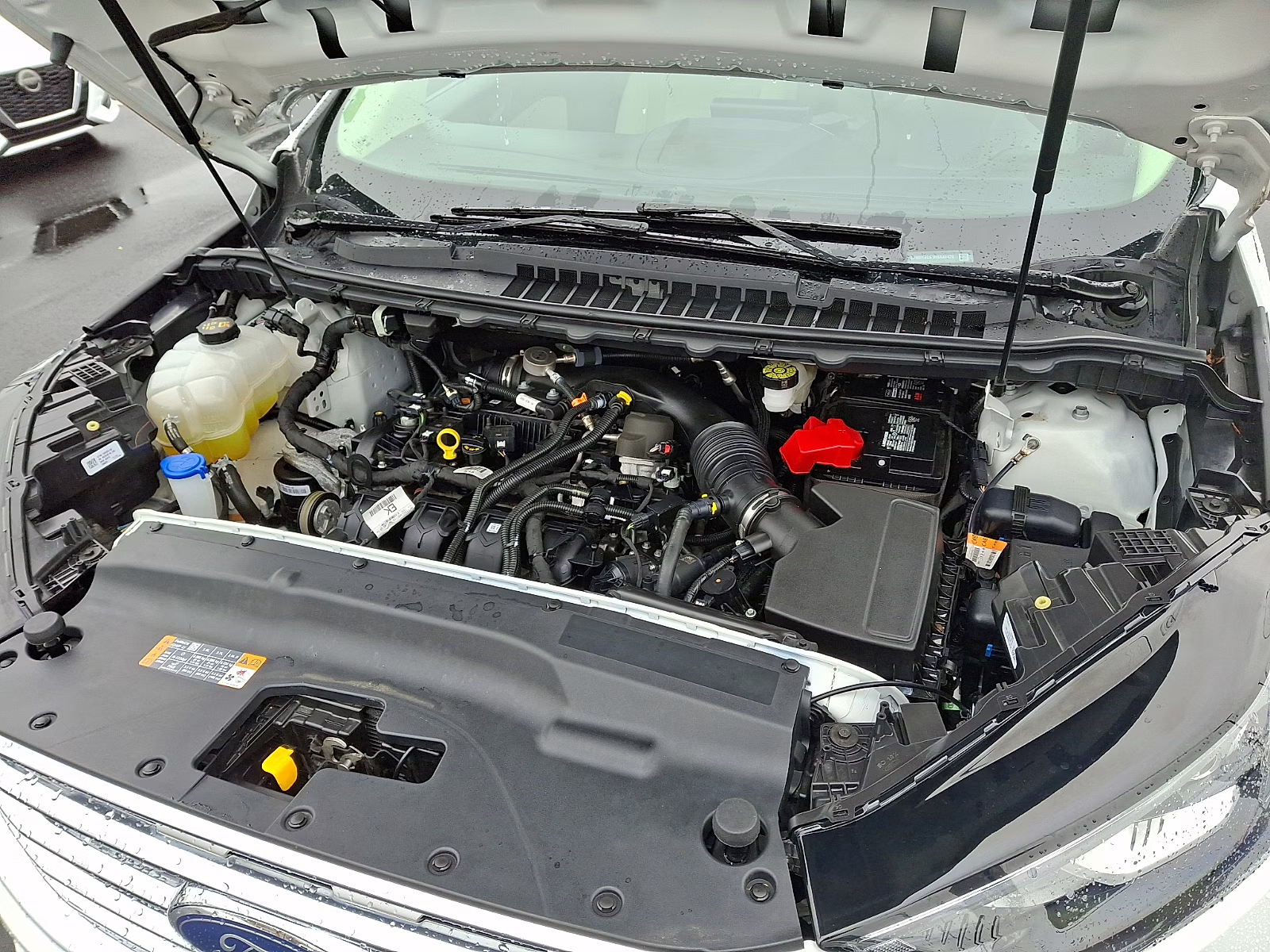 2022 Oxford White - YZ Ford Edge SE AWD