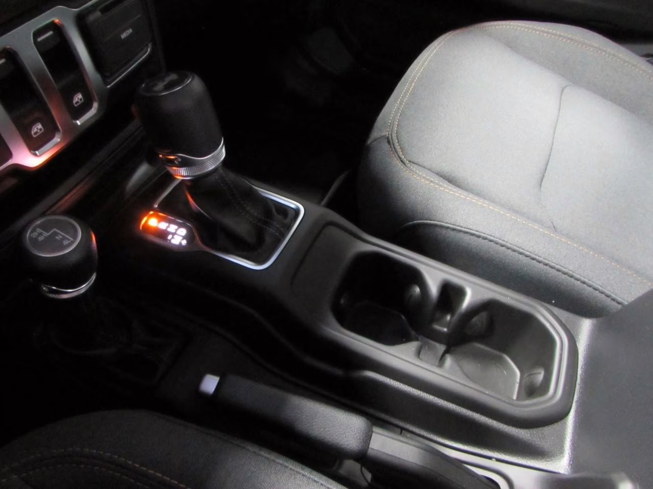 2026 Anvil Clearcoat Jeep Wrangler Sport 4X4 SUV