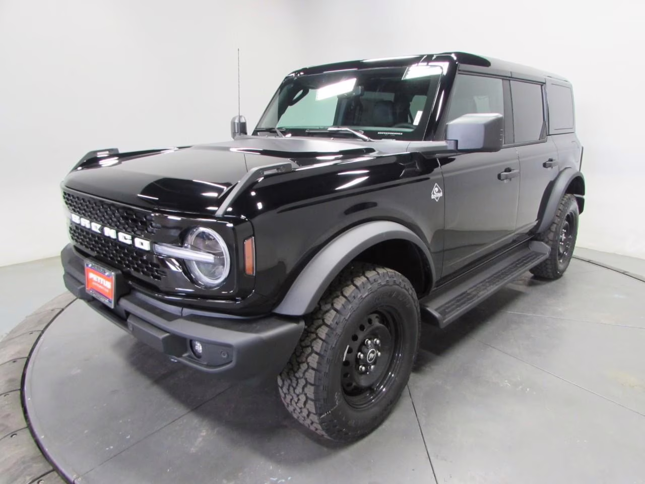 2026 Shadow Black Ford Bronco Outer Banks 4X4 SUV