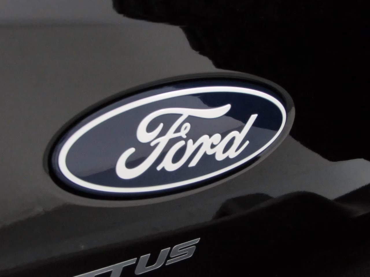 2026 Shadow Black Ford Bronco Outer Banks 4X4 SUV