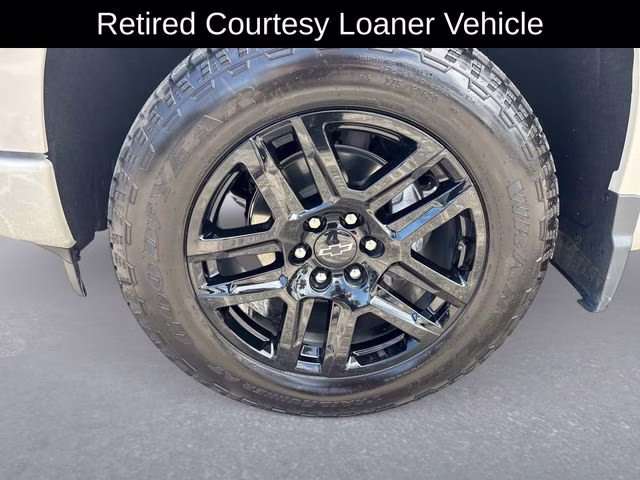 2026 White Sands Chevrolet Silverado 1500 Custom 4X4 Truck