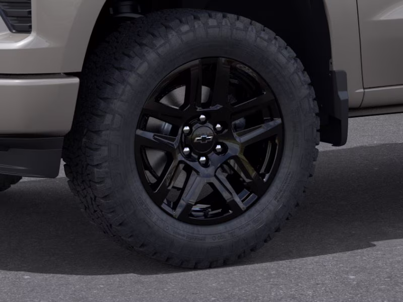 2026 White Sands Chevrolet Silverado 1500 Custom 4X4 Truck