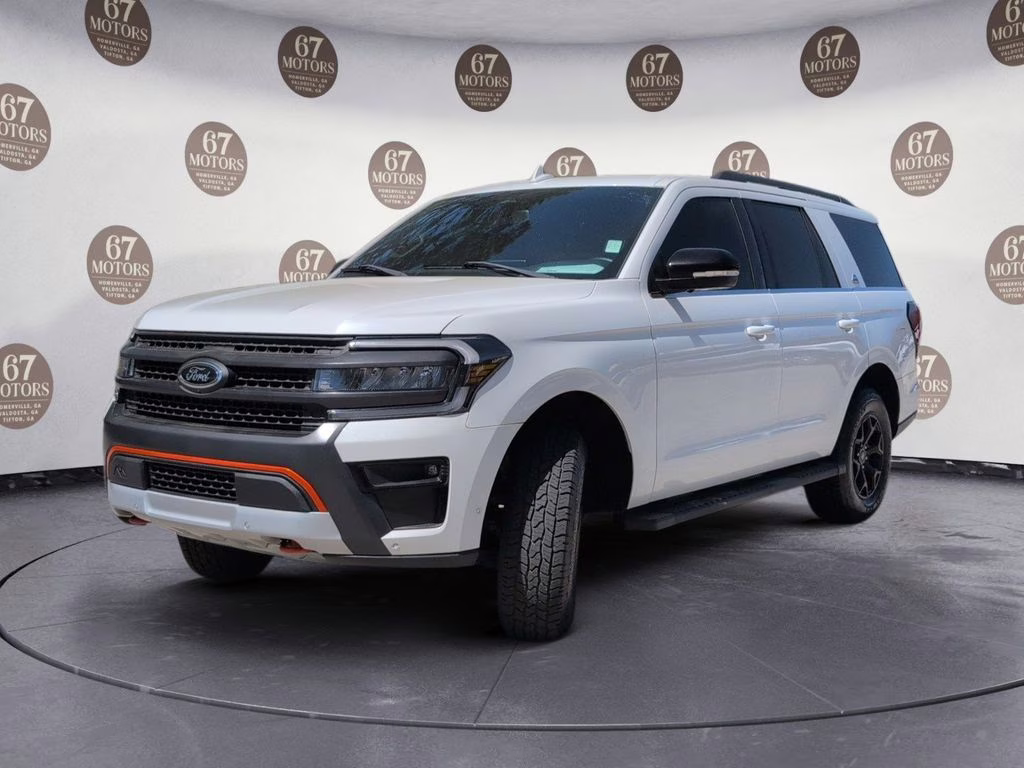 2022 White Metallic Ford Expedition Timberline 4X4 SUV