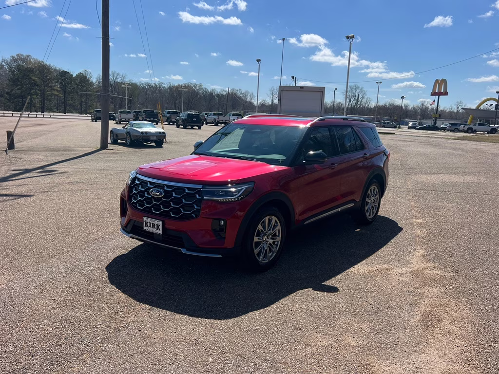 2026 Rapid Red Metallic Tinted Clearcoat Ford Explorer Platinum RWD SUV