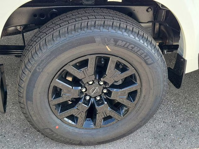 2026 Glacier White Nissan Frontier SV 4X4 Truck