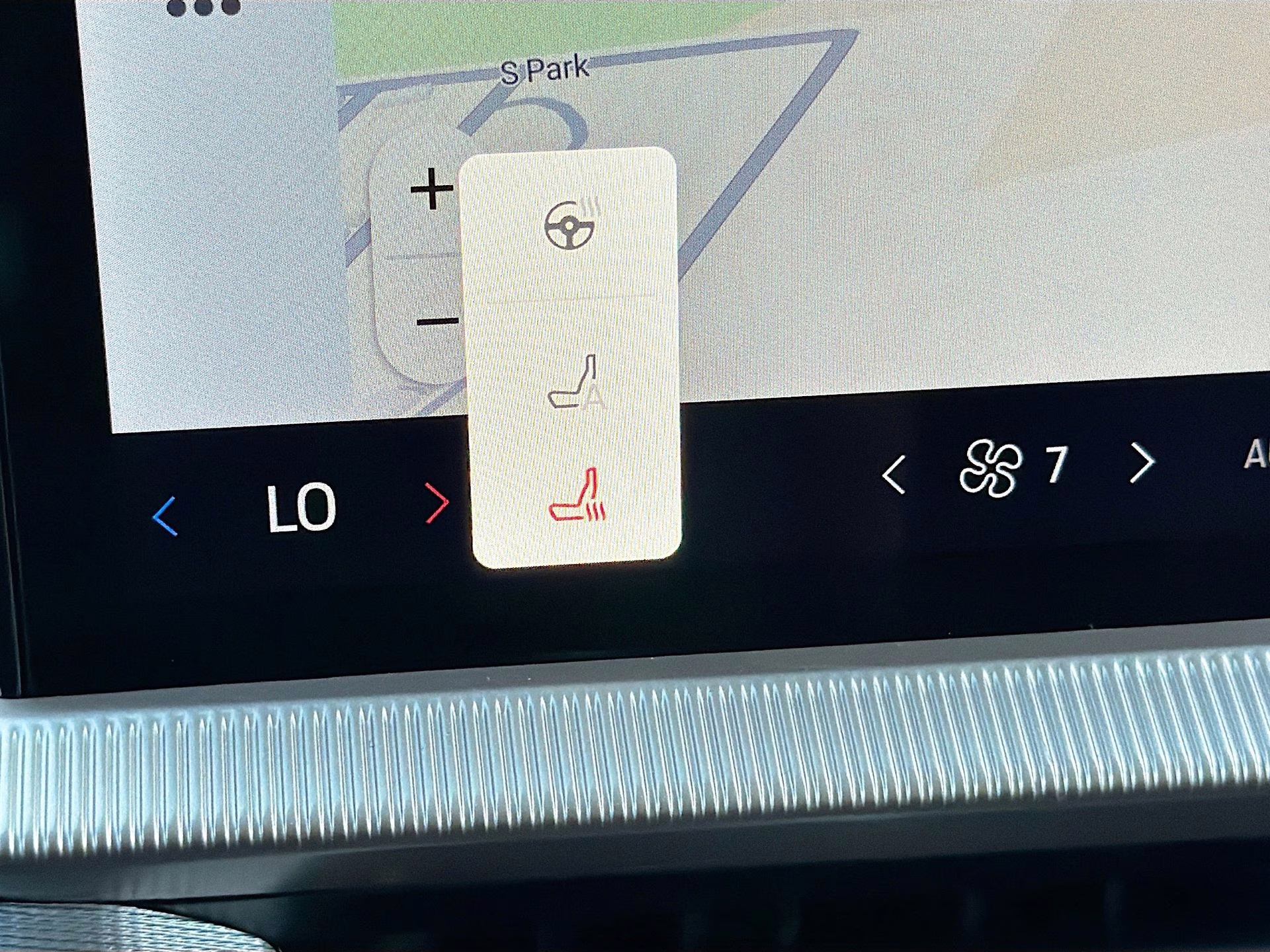 2026 Space White Metallic Ford Explorer Active RWD SUV